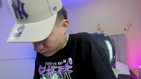 Nascary Fox online show from April 13, 12:54 pm