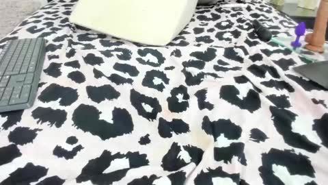 Debora online show from December 3, 6:48 am