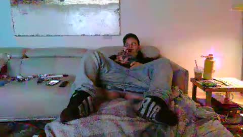 nassobout online show from September 10, 9:09 am