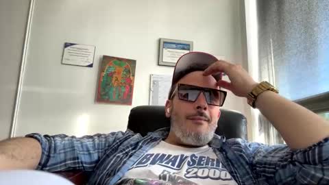 nassobout online show from May 20, 9:21 pm