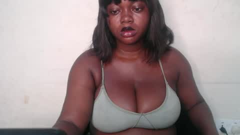Amanda online show from June 21, 9:56 am