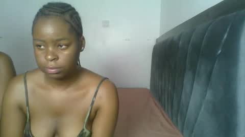 Snapshot of nasty_divah chatting on May 16, 6:17 pm nasty_divah online show from May 16, 6:17 pm