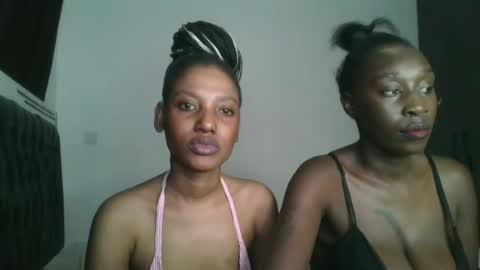 Snapshot of nasty_divah chatting on June 26, 6:45 pm nasty_divah online show from June 26, 6:45 pm