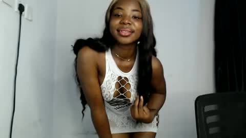 Snapshot of nasty_juicy22 chatting on July 10, 7:34 am adie online show from July 10, 7:34 am