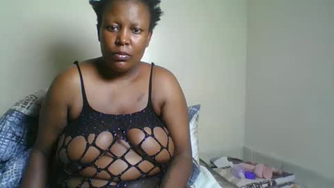 Snapshot of nasty_paula chatting on September 25, 5:05 pm Paula online show from September 25, 5:05 pm