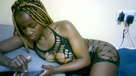 Marie online show from September 14, 7:35 pm