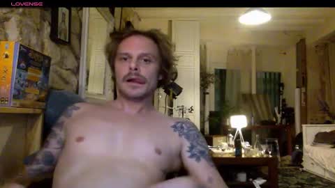 nastyloveparis online show from November 8, 10:08 pm