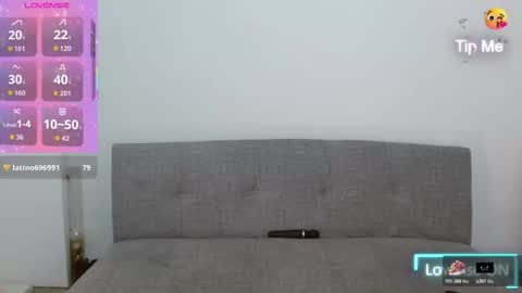 nathalia online show from December 3, 11:36 pm