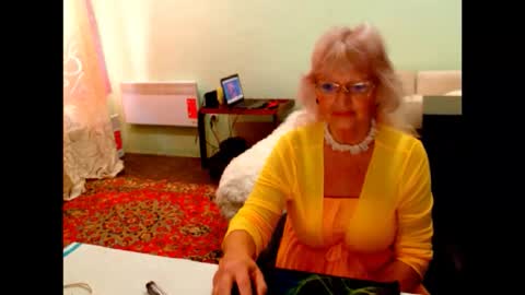 natali online show from October 29, 7:43 am