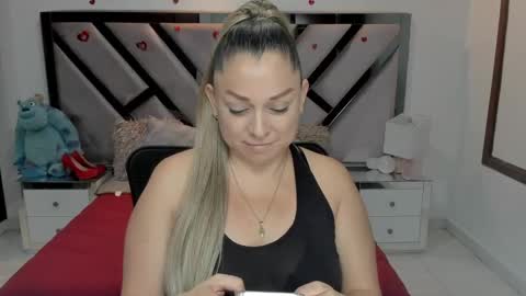 natalia5560 online show from October 20, 1:00 pm