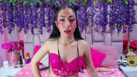 natalia pinkk online show from December 4, 11:24 pm