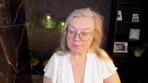 NataliCloud online show from February 15, 1:09 pm