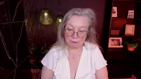 Snapshot of natalicloud chatting on June 14, 1:13 pm NataliCloud online show from June 14, 1:13 pm