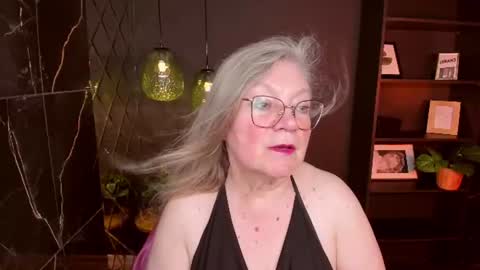 Snapshot of natalicloud chatting on June 21, 1:13 pm NataliCloud online show from June 21, 1:13 pm