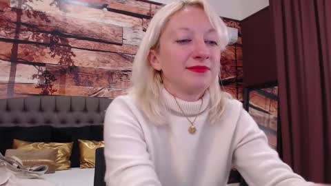 Natalie online show from December 3, 9:07 am