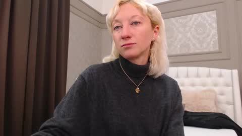 Natalie online show from February 4, 8:09 am