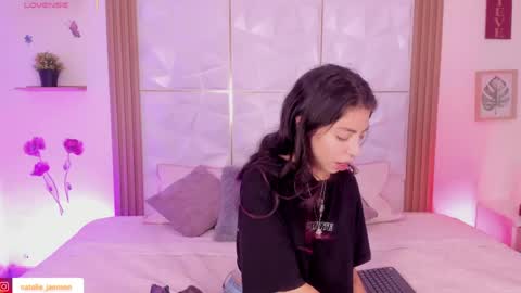       online show from May 23, 3:12 am