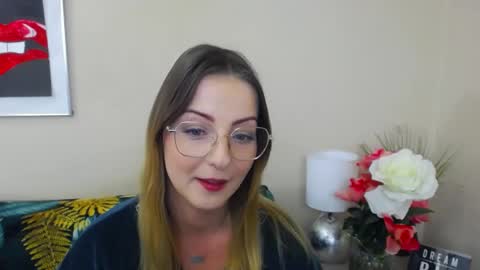 Snapshot of natalie_live chatting on February 3, 11:31 am NatalieSexy online show from February 3, 11:31 am