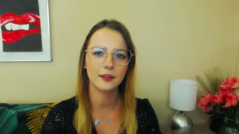 Snapshot of natalie_live chatting on February 5, 11:34 am NatalieSexy online show from February 5, 11:34 am