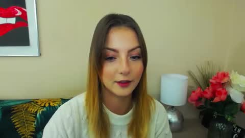 Snapshot of natalie_live chatting on February 7, 7:18 am NatalieSexy online show from February 7, 7:18 am