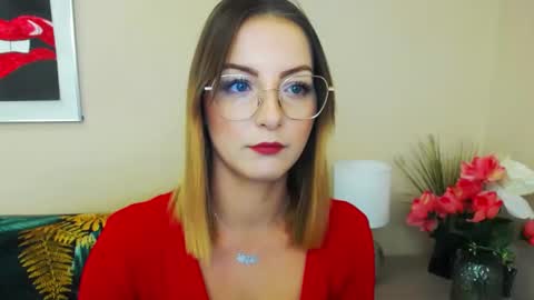 Snapshot of natalie_live chatting on February 12, 7:13 am NatalieSexy online show from February 12, 7:13 am
