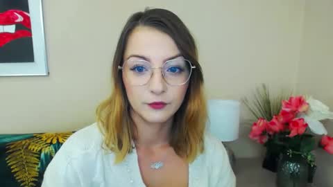 Snapshot of natalie_live chatting on February 13, 7:13 am NatalieSexy online show from February 13, 7:13 am