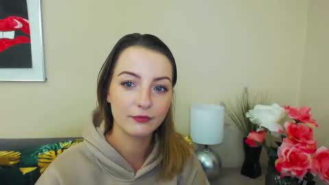 Snapshot of natalie_live chatting on February 25, 7:20 am NatalieSexy online show from February 25, 7:20 am