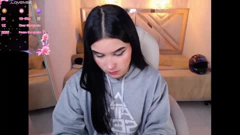 natalie  online show from March 19, 8:02 pm