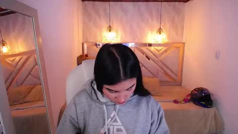 natalie  online show from March 23, 7:51 pm