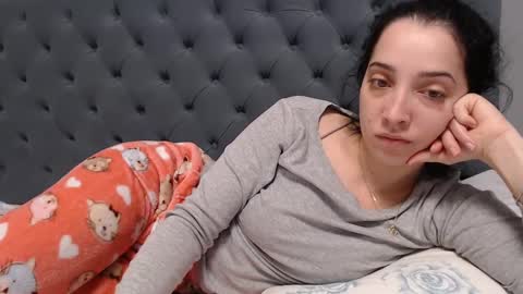 Snapshot of natalie_mia chatting on February 3, 3:09 am Miia online show from February 3, 3:09 am