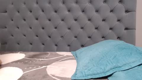 Snapshot of natalie_mia chatting on February 16, 6:21 am Miia online show from February 16, 6:21 am