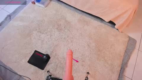 Natalie online show from December 4, 9:40 am