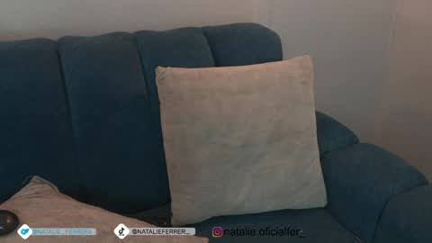 Snapshot of natalieferrer_ chatting on June 4, 9:10 pm natalieferrer_ online show from June 4, 9:10 pm