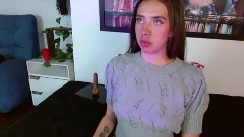 Natalia  online show from November 25, 4:12 am