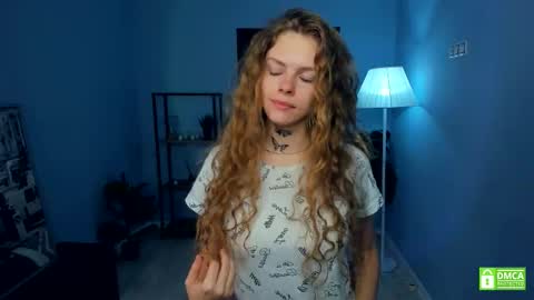 Natalie online show from November 16, 5:02 am