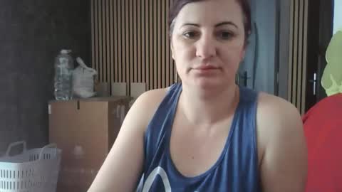 Snapshot of natalyarosse chatting on May 5, 7:05 am Natalya online show from May 5, 7:05 am