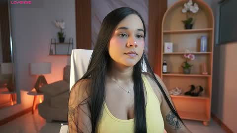 natalycarterx online show from July 1, 11:34 am