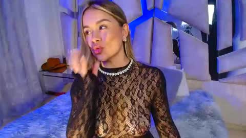 Natalye foster online show from April 18, 6:56 pm