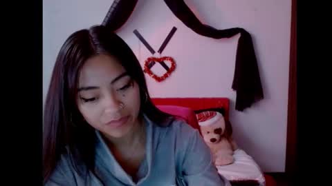 Nataly Escobar online show from March 11, 3:23 pm