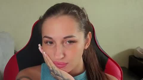 Snapshot of natalyfreman chatting on May 27, 6:54 am Nataly online show from May 27, 6:54 am