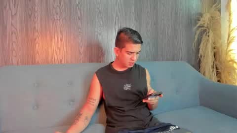 Snapshot of natan_77 chatting on January 9, 3:09 am natan_77 online show from January 9, 3:09 am