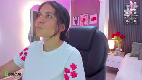 natasha online show from April 11, 11:58 am