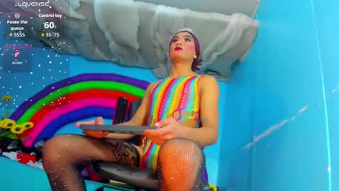 Snapshot of natasha_clifford chatting on November 18, 7:18 pm natasha_clifford online show from November 18, 7:18 pm