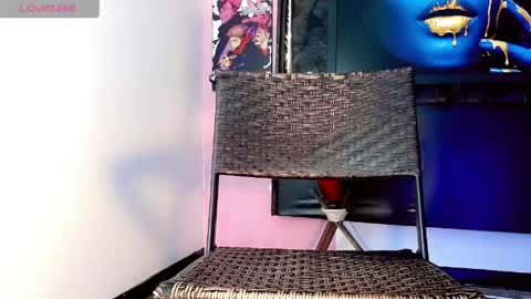 natasha_clifford online show from April 23, 8:55 pm