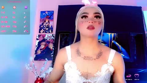 Snapshot of natasha_clifford chatting on May 16, 9:13 pm natasha_clifford online show from May 16, 9:13 pm