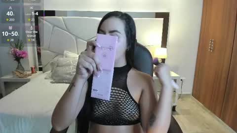 Snapshot of natasha_kiim_ chatting on June 19, 4:28 am natasha kiim online show from June 19, 4:28 am
