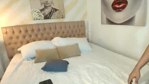 NATASHA online show from April 10, 2:39 am