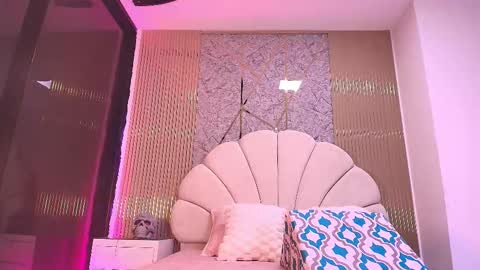 Snapshot of natasha_luna_ chatting on October 29, 7:15 pm Natasha online show from October 29, 7:15 pm