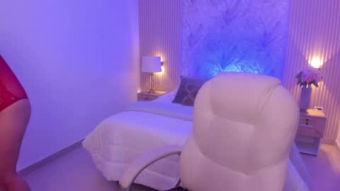 natasha_priston online show from January 8, 11:12 am