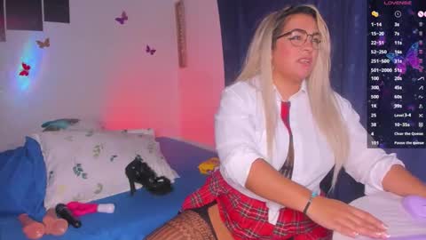 Snapshot of natasha_rodriguez86 chatting on November 21, 10:19 pm Natty online show from November 21, 10:19 pm